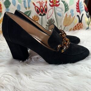 Pelle Moda • Kid Suede Esra Loafer Pump with Chain